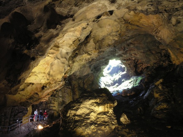 Печера Эміне Баїр Хосар
