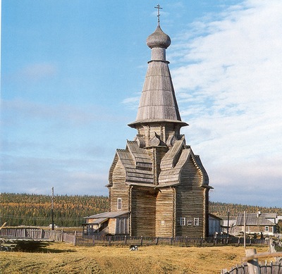 Успенская церковь в Варзузи на Кольском полуострове