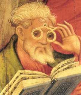 апостол в окулярах