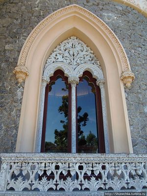 окна в готическом стиле